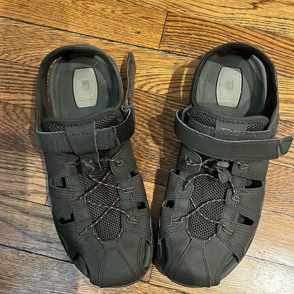 Teva Dozer Hiking Sandals Men’s 10 Taupe Trail Exploring Boat Shoes 1006248 *